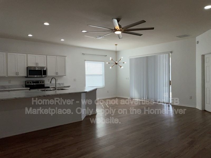 9018 Se 49th Court Rd - Photo 3 of 27