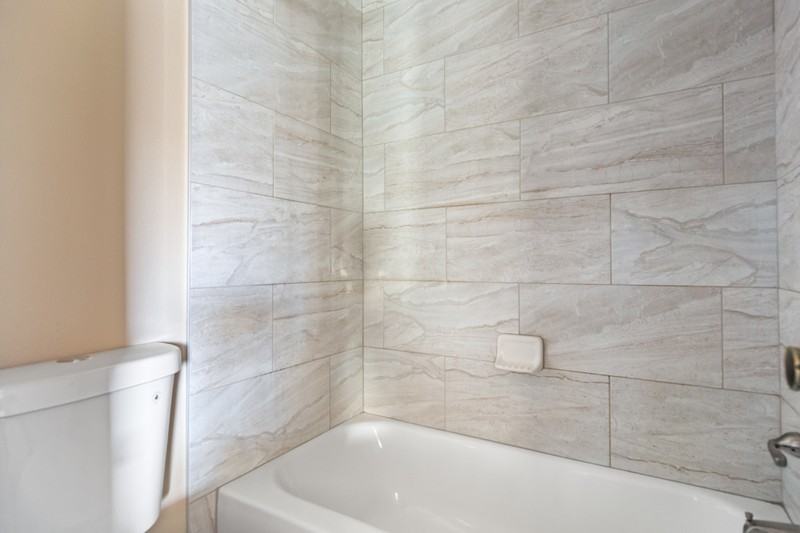 791 E Prentice Ave - Photo 6 of 11