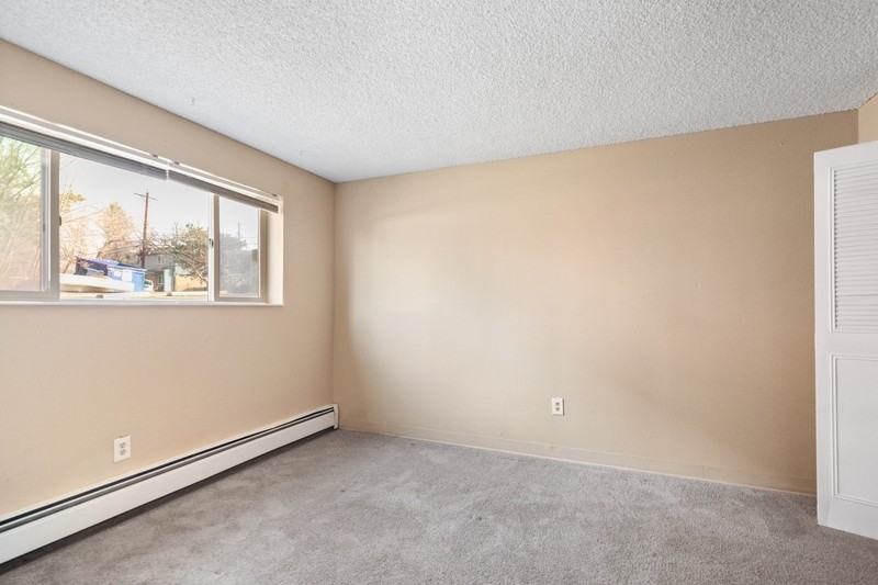 791 E Prentice Ave - Photo 7 of 11