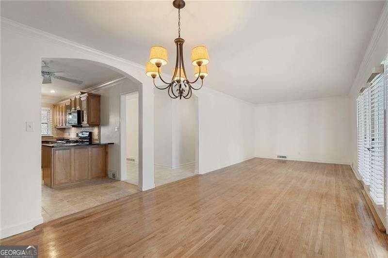 3088 Majestic Cir - Photo 7 of 34