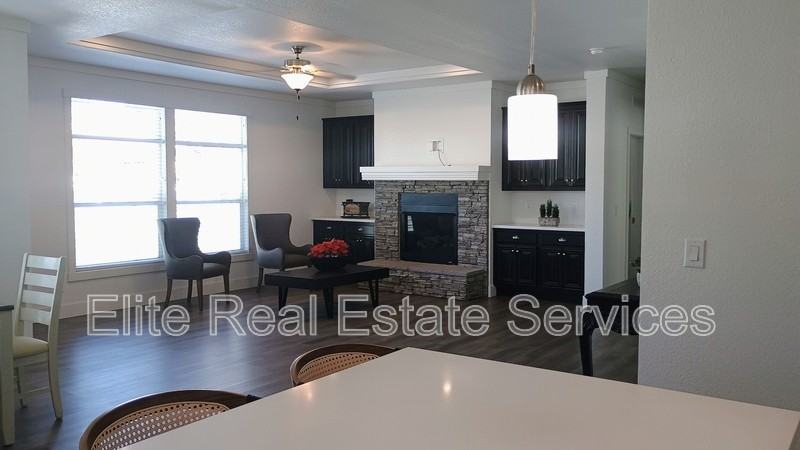 1053 Madison Ave - Photo 5 of 31