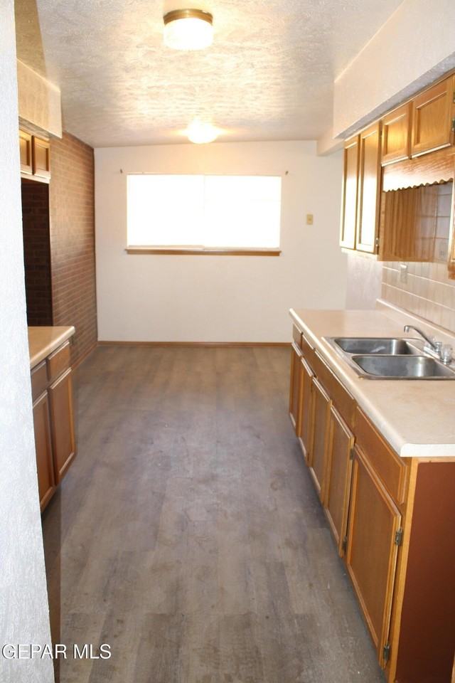 5229 Cornell Ave - Photo 4 of 21