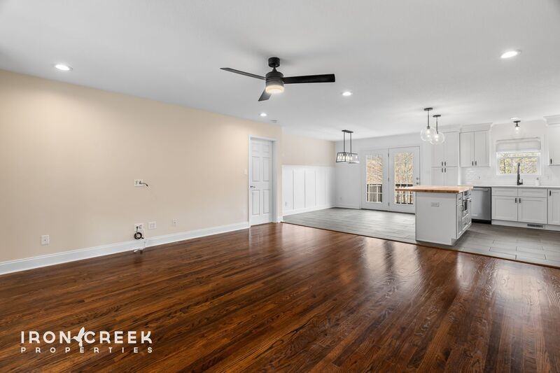 8 Rose Briar Cir - Photo 3 of 35