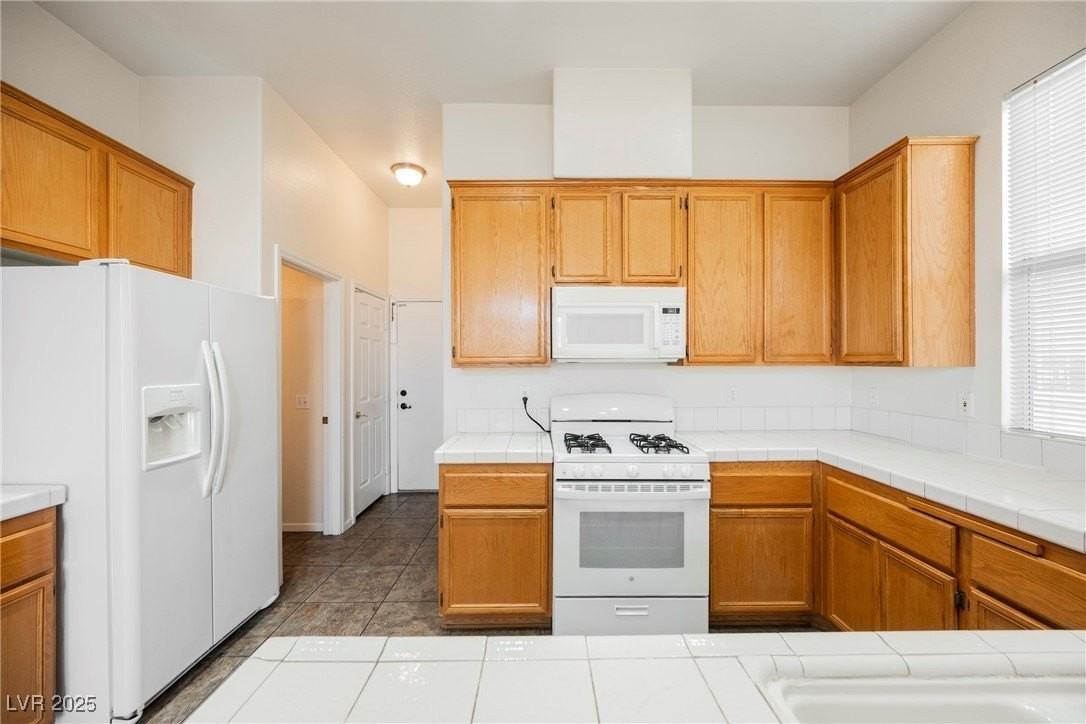 9716 Panorama Cliff Dr - Photo 6 of 45