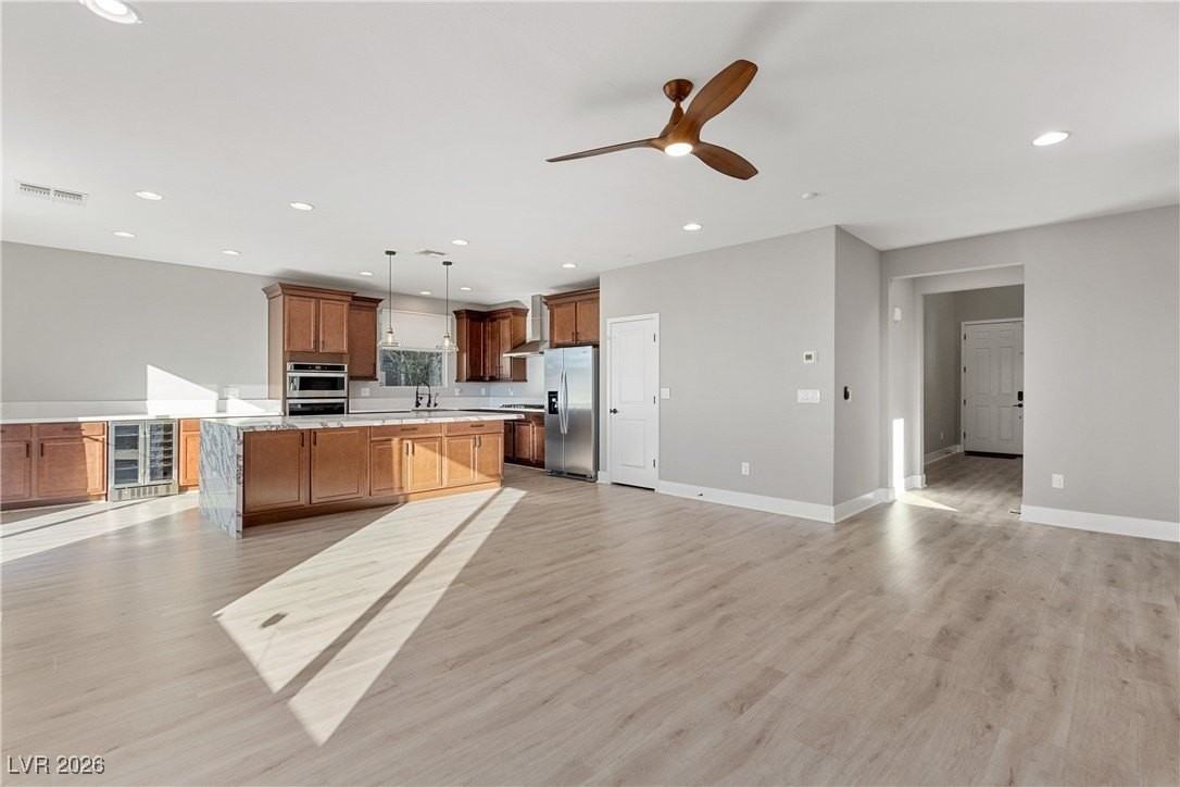 9929 Fletcher Peak Ave - Photo 4 of 30