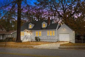 featured image of 741 9th Ave W