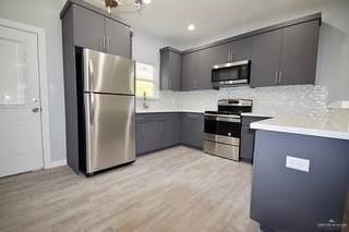 1412 S Iris St - Photo 2 of 18