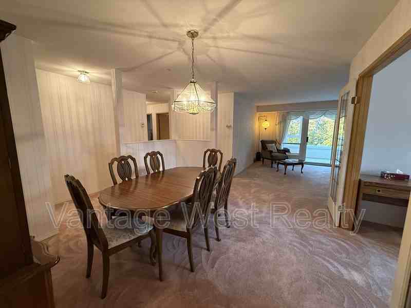 315B - Photo 2 of 14