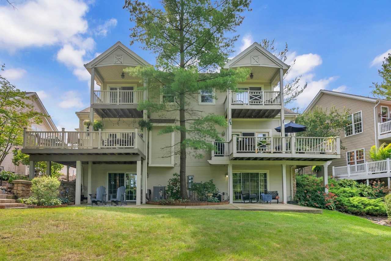 55 Tayside St - Photo 2 of 34