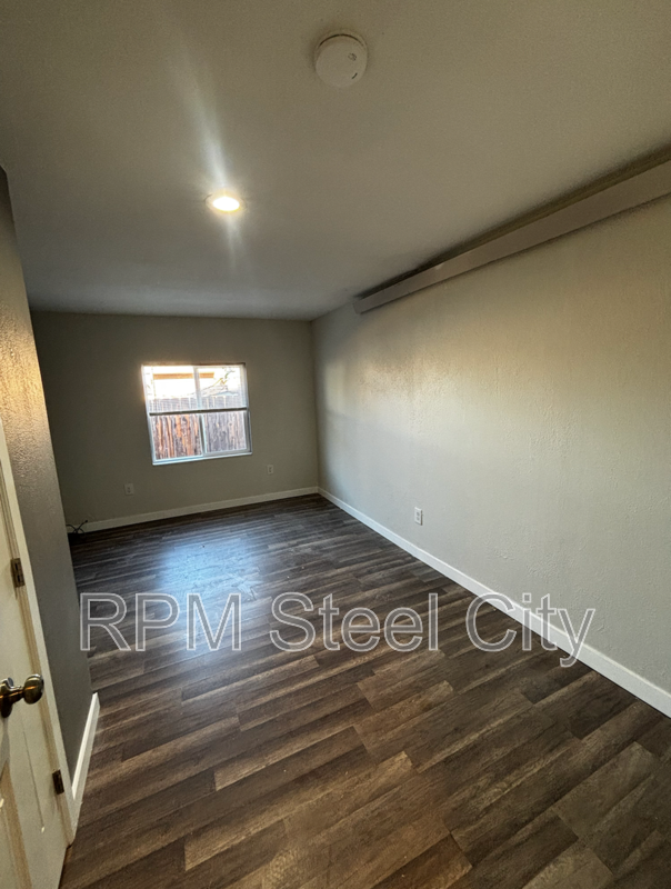 2521 Emilia St - Photo 4 of 22