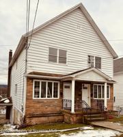 featured image of 714 Carmalt St