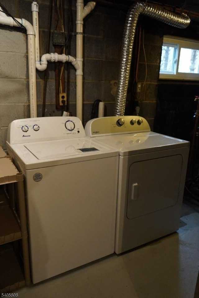 699 Lillian Rd - Photo 5 of 11