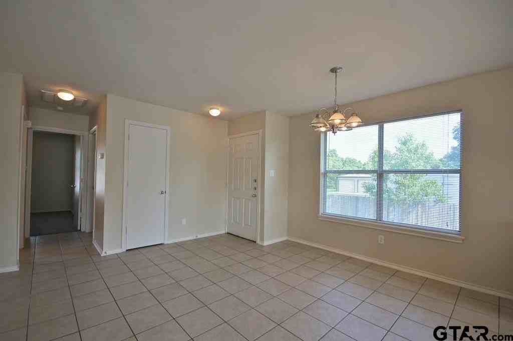 623 Hagan Rd - Photo 6 of 28