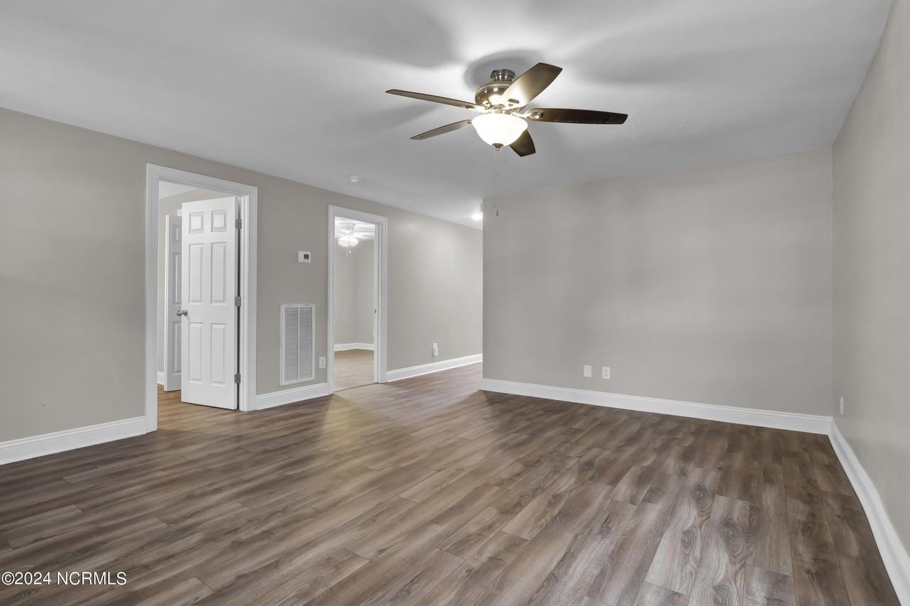 708 Dawson St - Photo 6 of 21