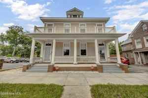 featured image of 8 S 7th St Ste A #A