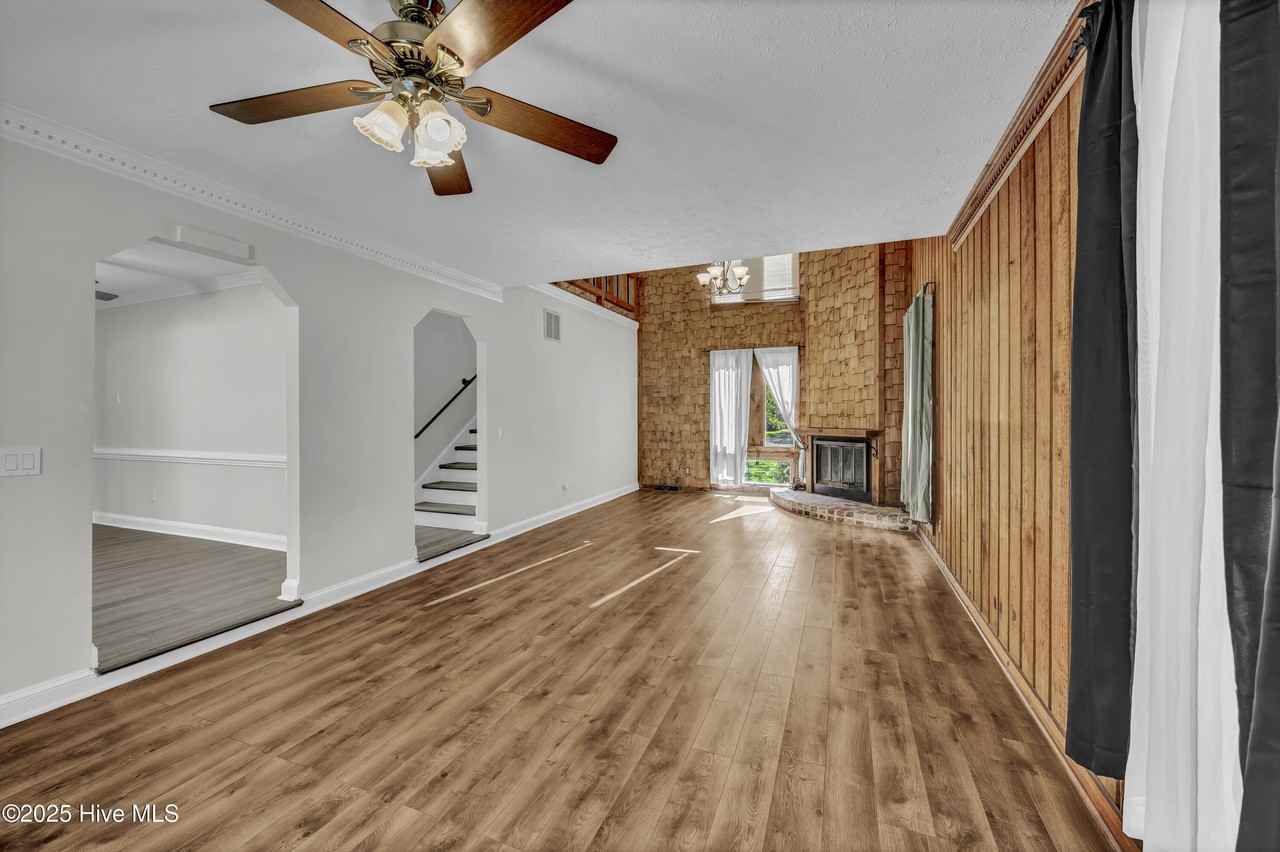 14 Creekstone Ln - Photo 5 of 24