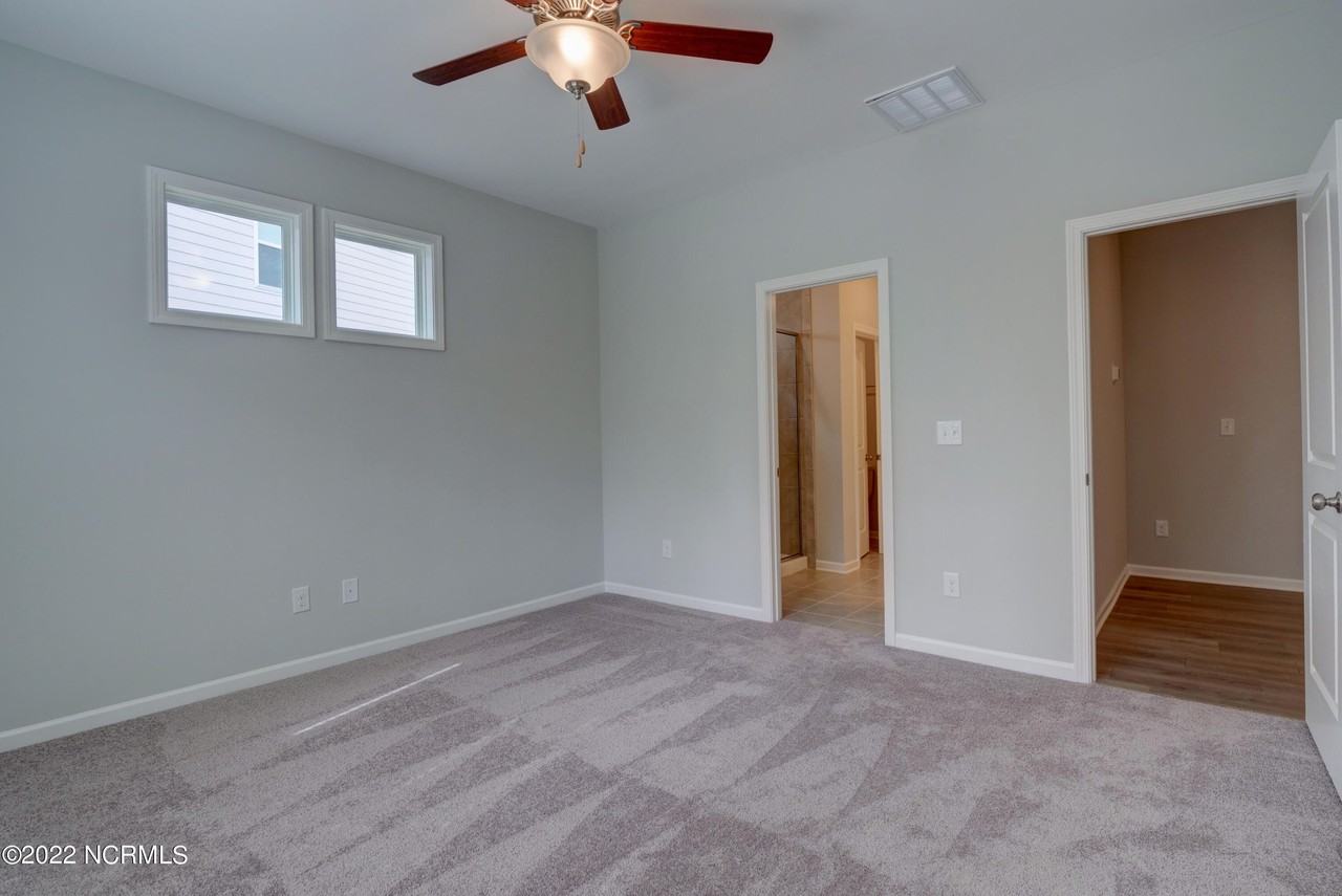 4409 Finch Ln - Photo 7 of 23