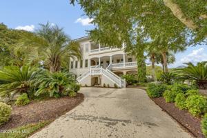 featured image of 806 Paoli Ct