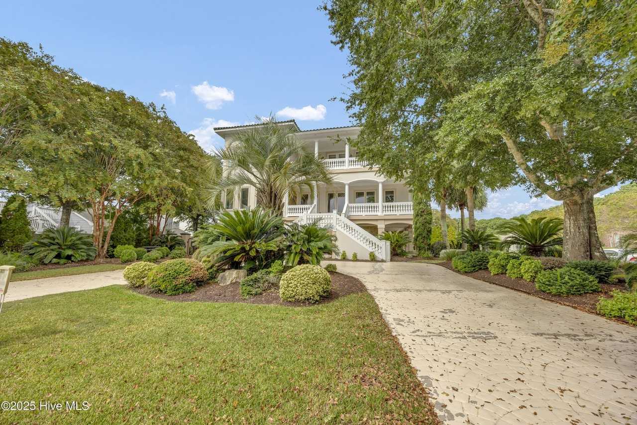 806 Paoli Ct - Photo 2 of 50