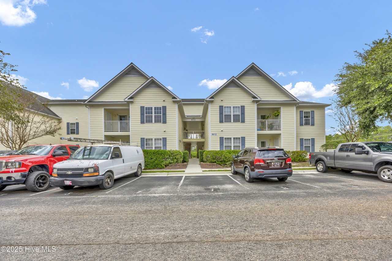 5012 Hunters Trl Unit 7 #7 - Photo 2 of 32