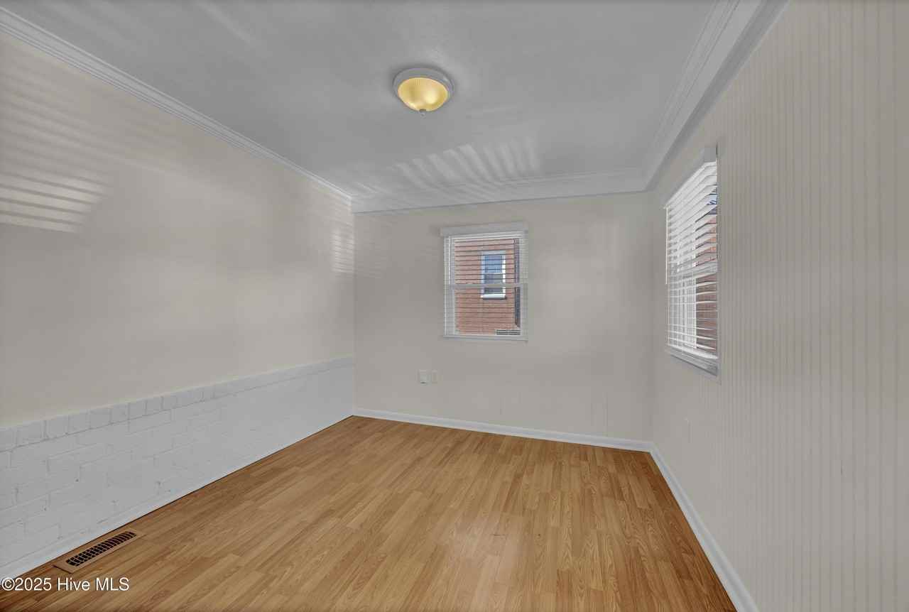 4503 Wrightsville Ave - Photo 3 of 19