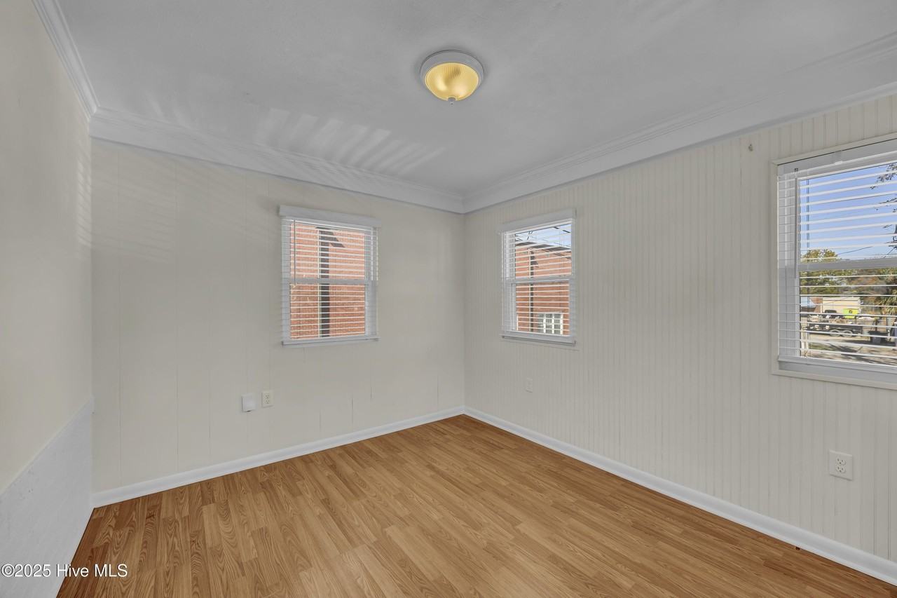 4503 Wrightsville Ave - Photo 4 of 19