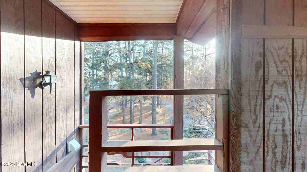 704 Dover St - Photo 2 of 50