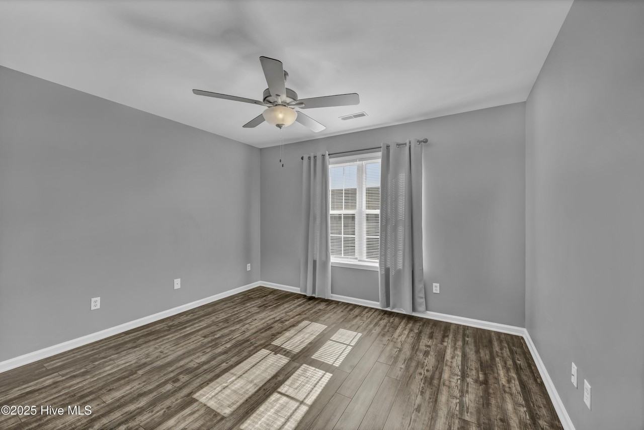 4609 Mcclelland Dr Unit D204 #D204 - Photo 3 of 29