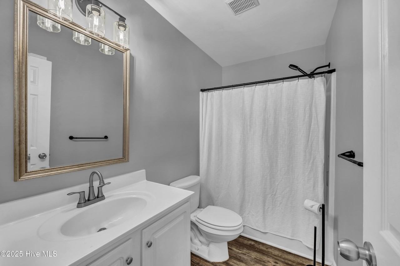 4609 Mcclelland Dr Unit D204 #D204 - Photo 7 of 29