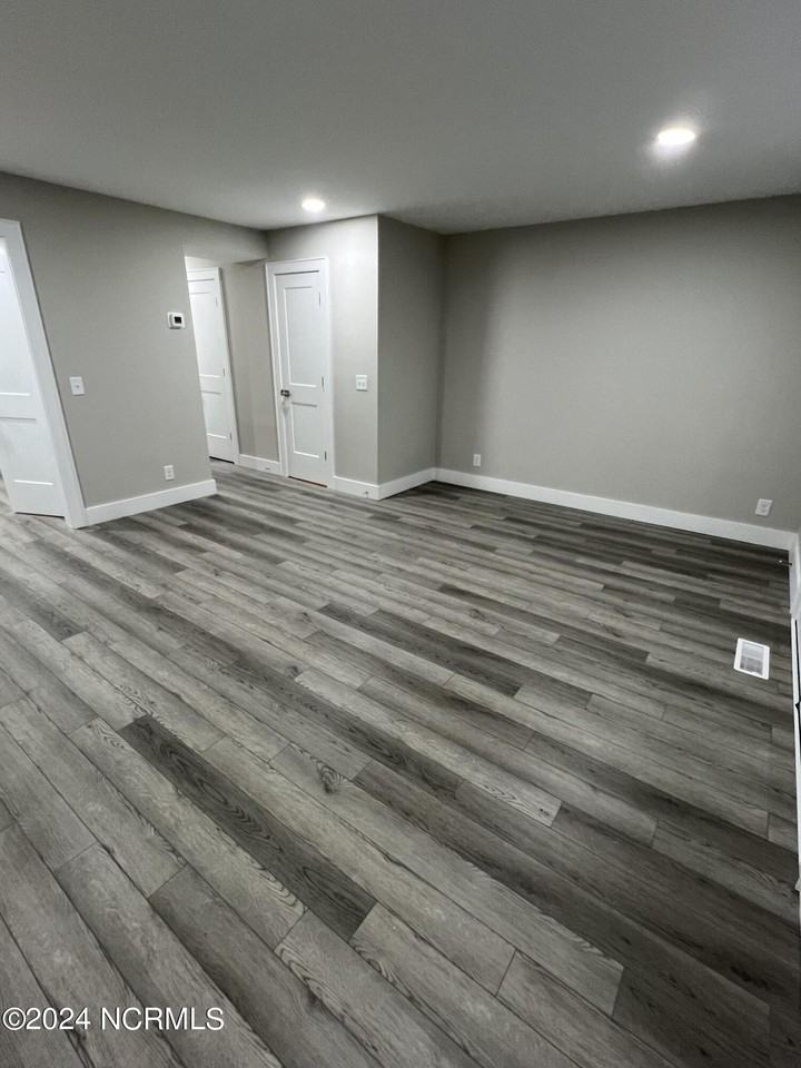 209 Bonnie Brook Rd #2 - Photo 7 of 12