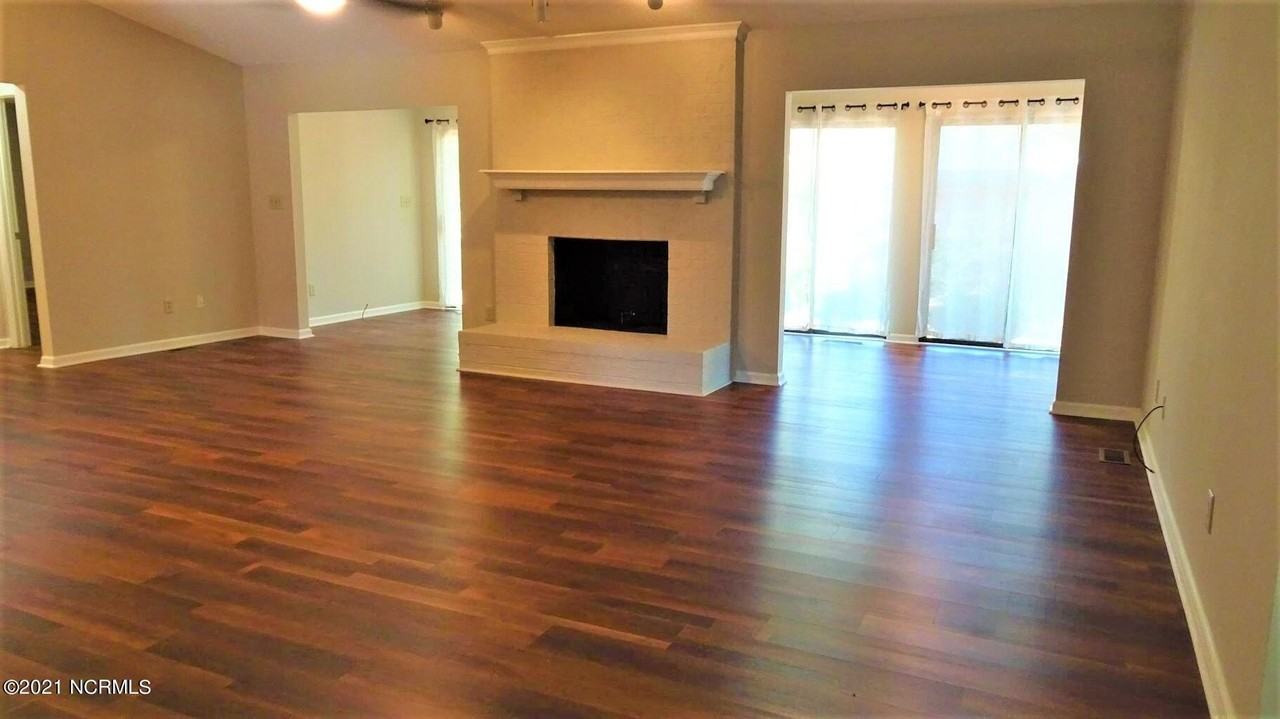 1410 Monticello Dr - Photo 4 of 23