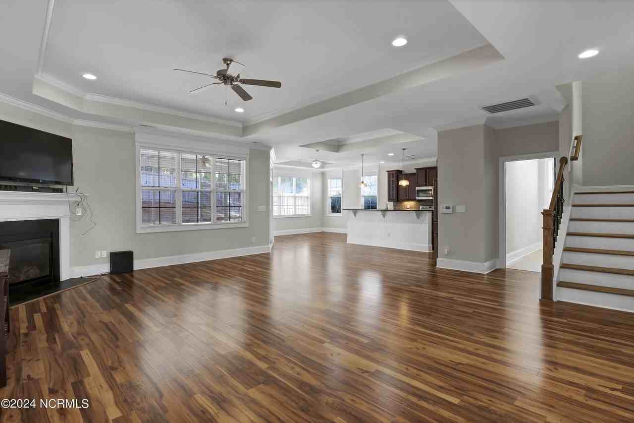 804 Ovates Ln - Photo 6 of 32