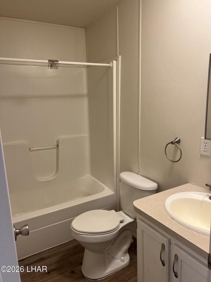 1100 Riverside Dr Spc 119 #119 - Photo 5 of 6