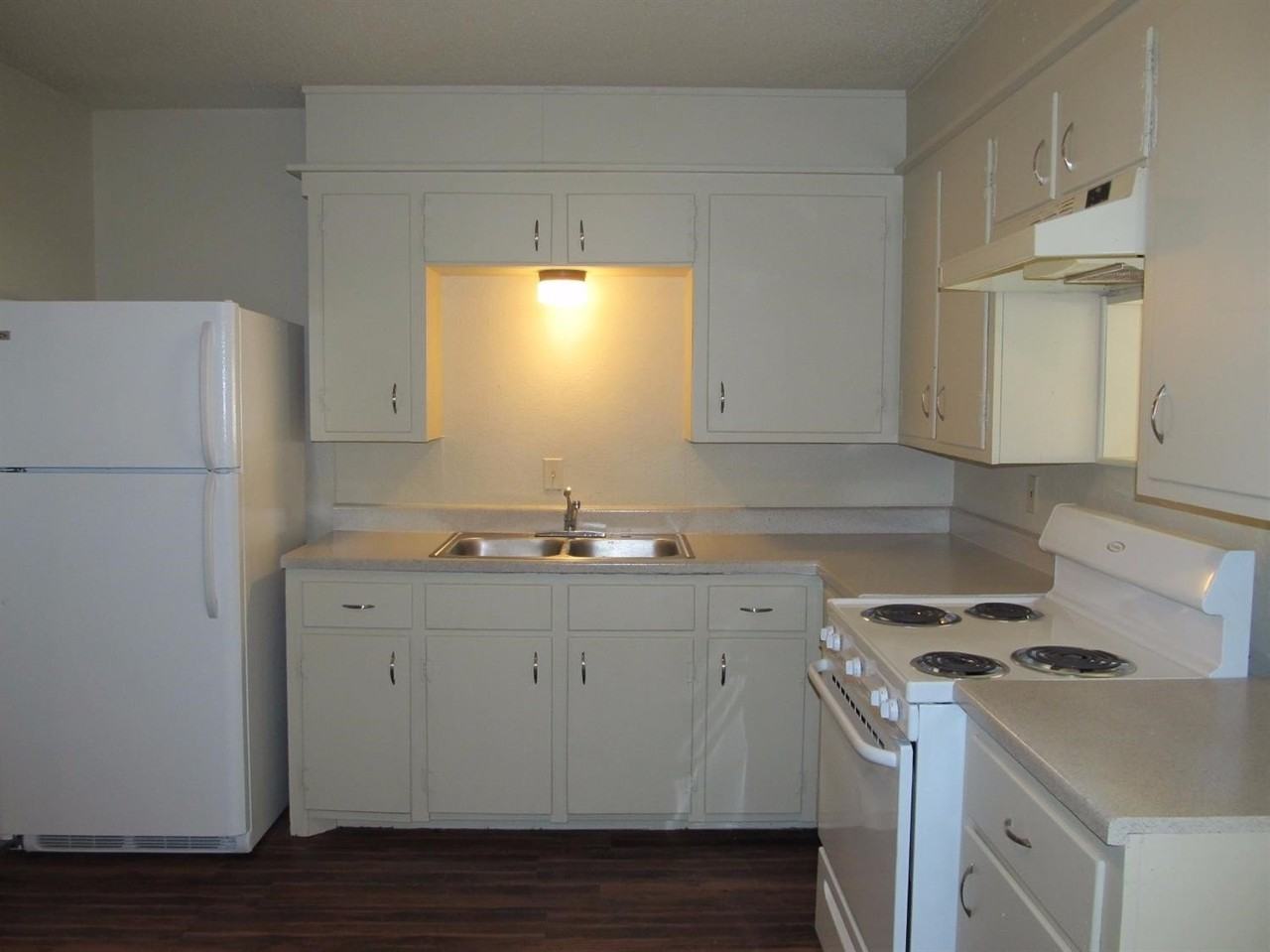 4516 35th St Apt B #B - Photo 4 of 7