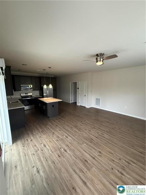 1036 Blake St Apt 101 #101 - Photo 3 of 12