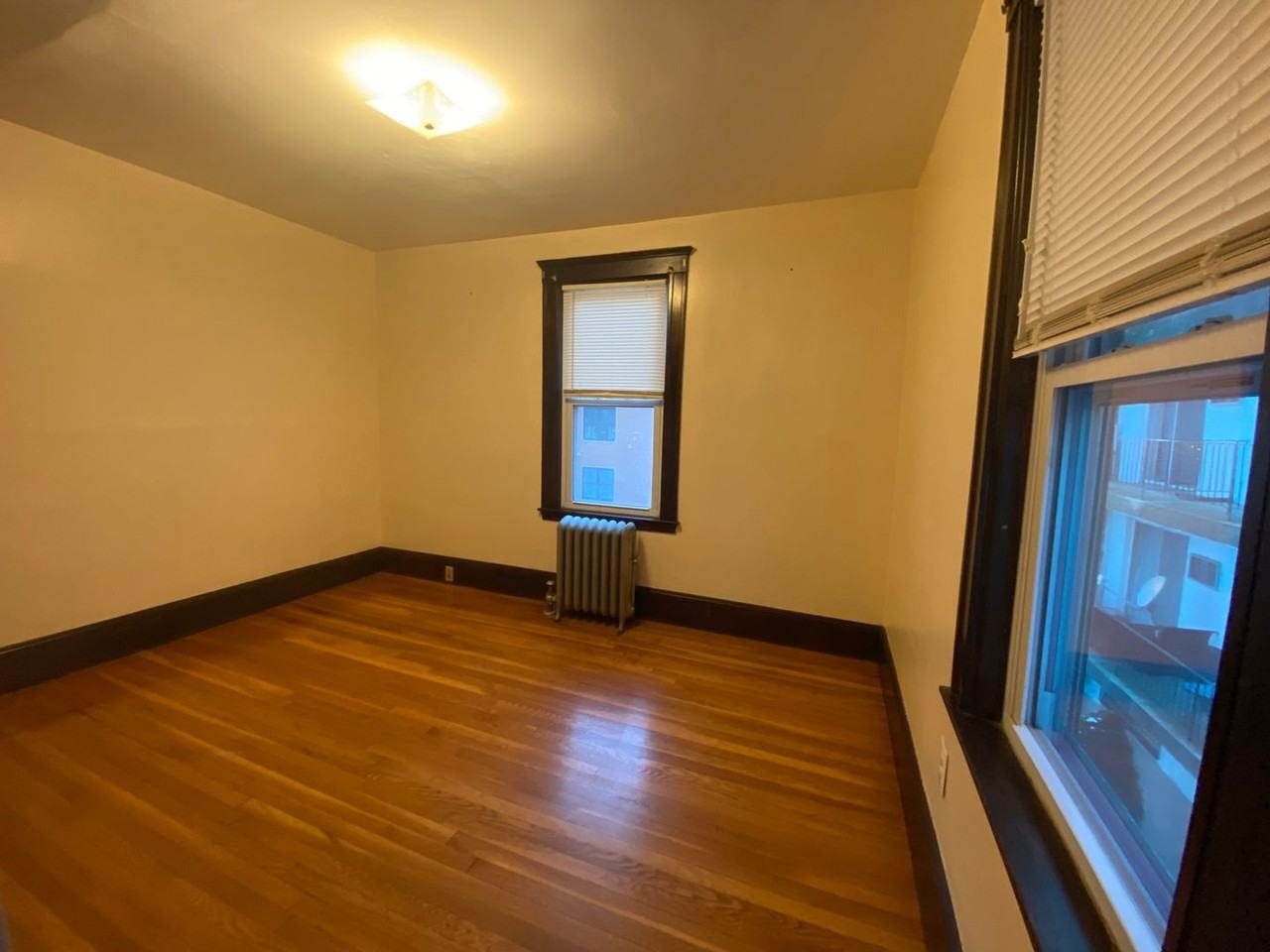 229-231 Independence Ave - Photo 4 of 17