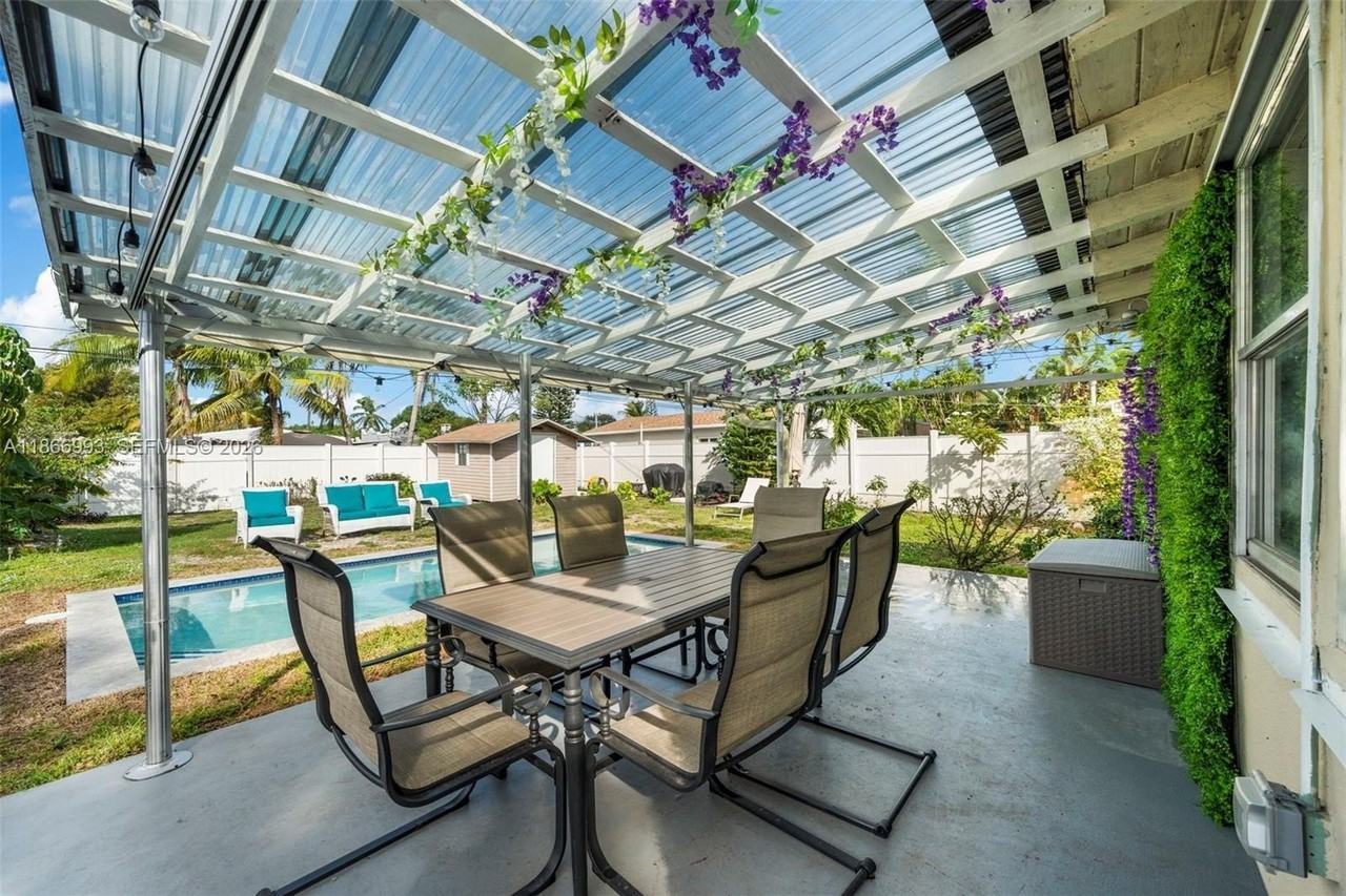 1935 Arthur St #0 - Photo 3 of 28