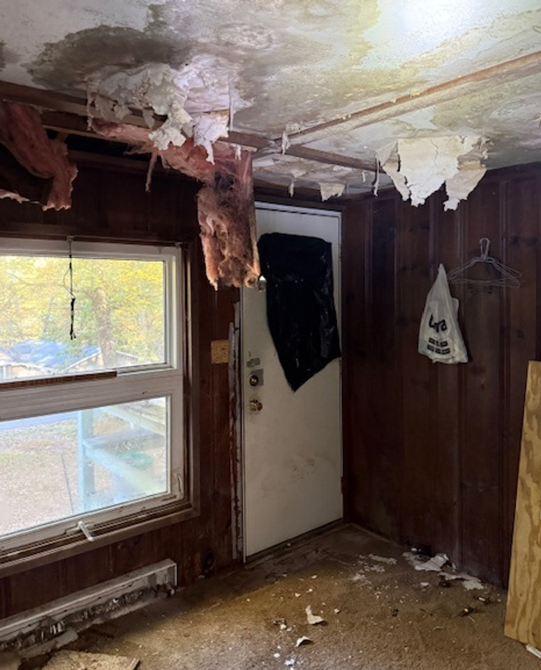 114 Outer Dr - Photo 2 of 38