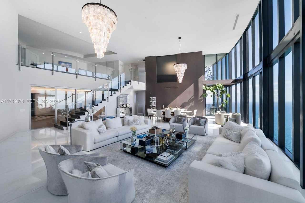 18555 Collins Ave #5201 - Photo 5 of 50