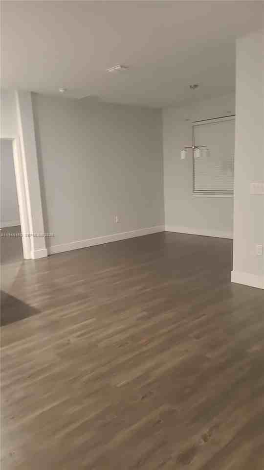 1810 Calmar St Nw #1810 - Photo 4 of 6