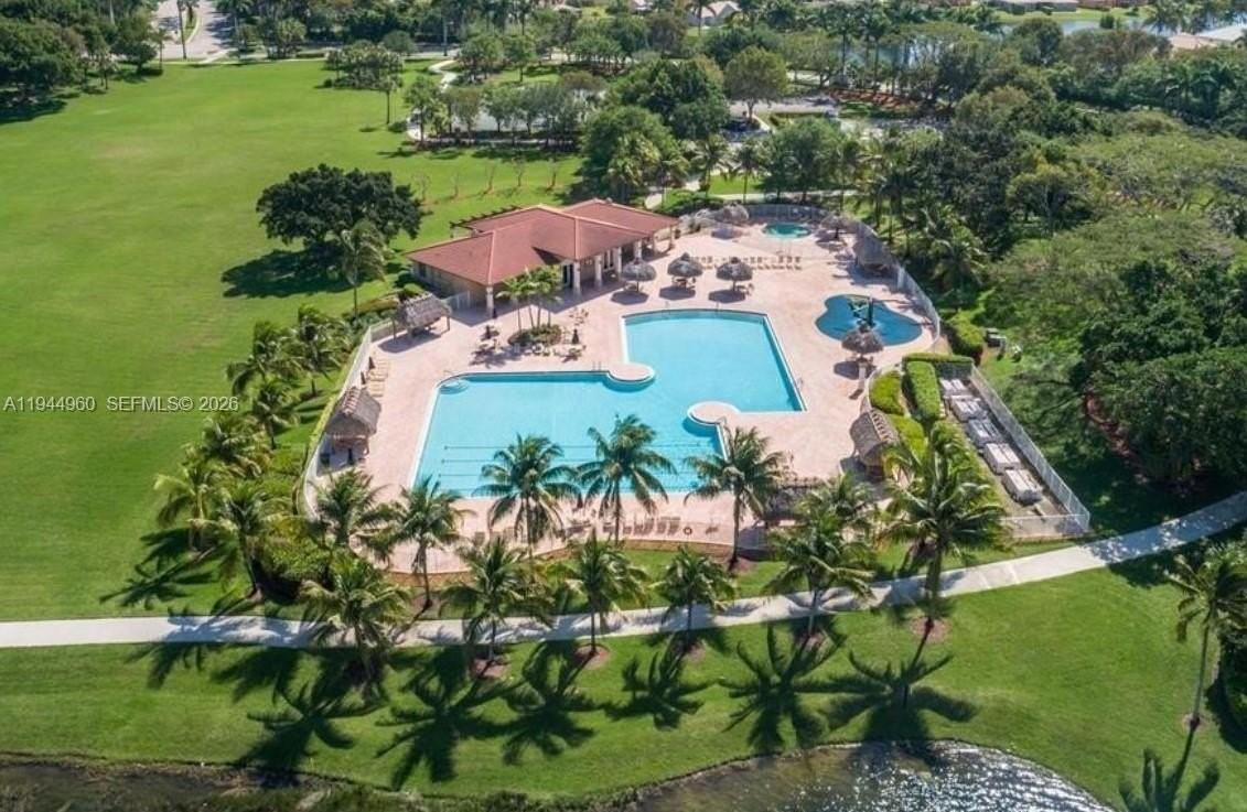 4279 Greenbriar Ln #0 - Photo 4 of 20