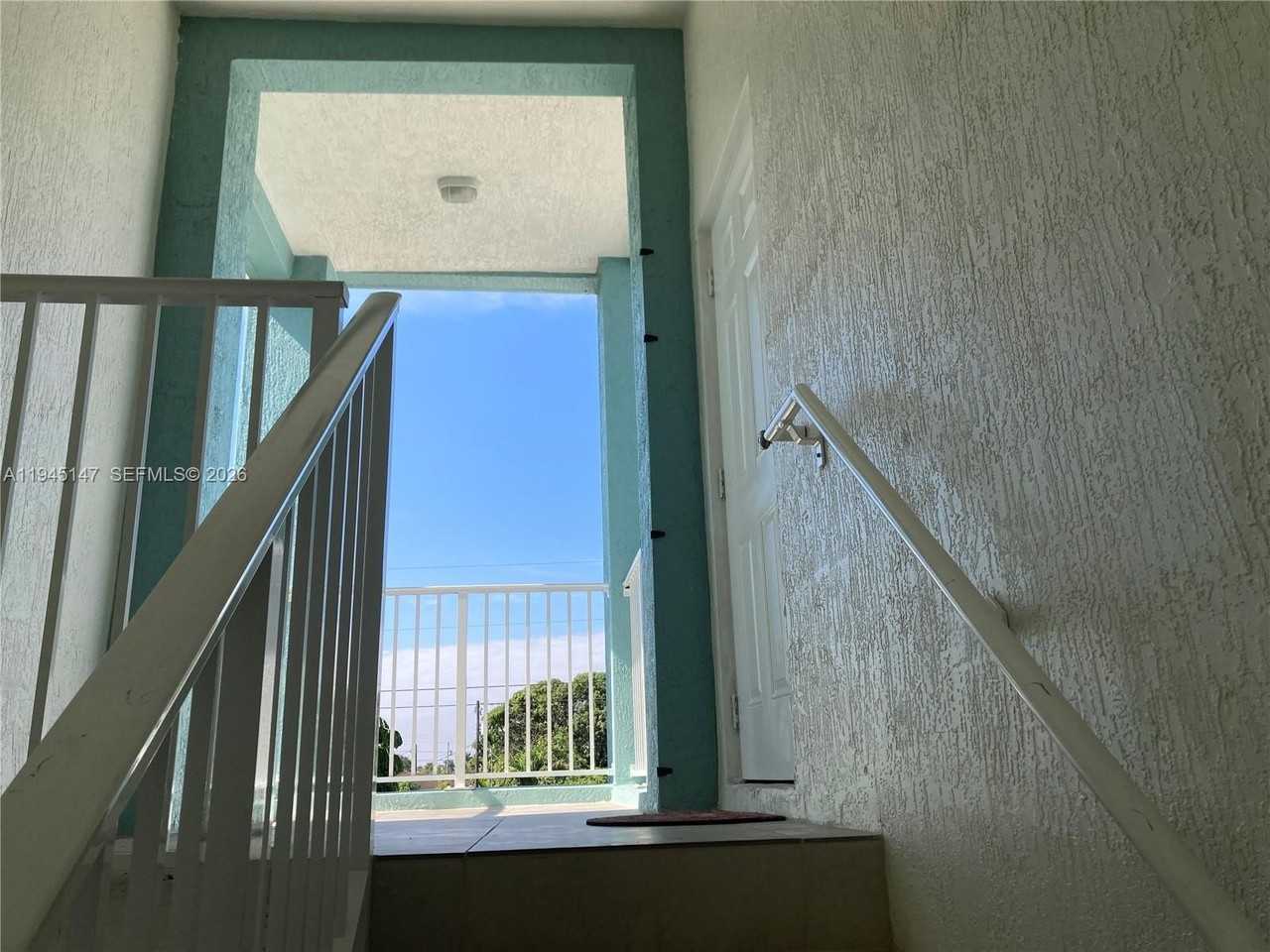 447 Sw 78th Ct #0 - Photo 6 of 11