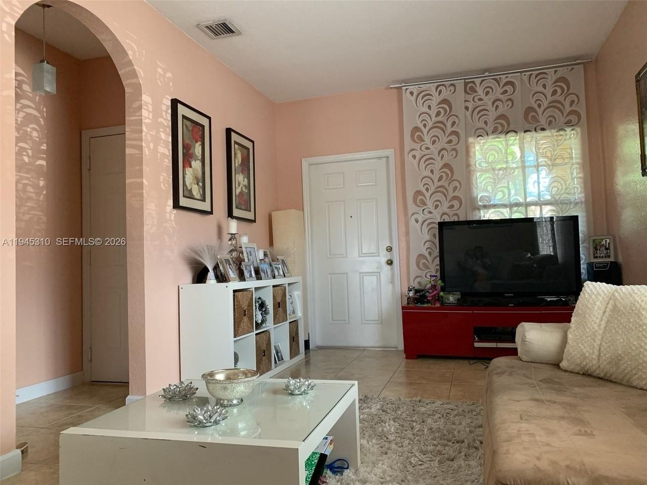 9260 Sw 220th St - Photo 4 of 20