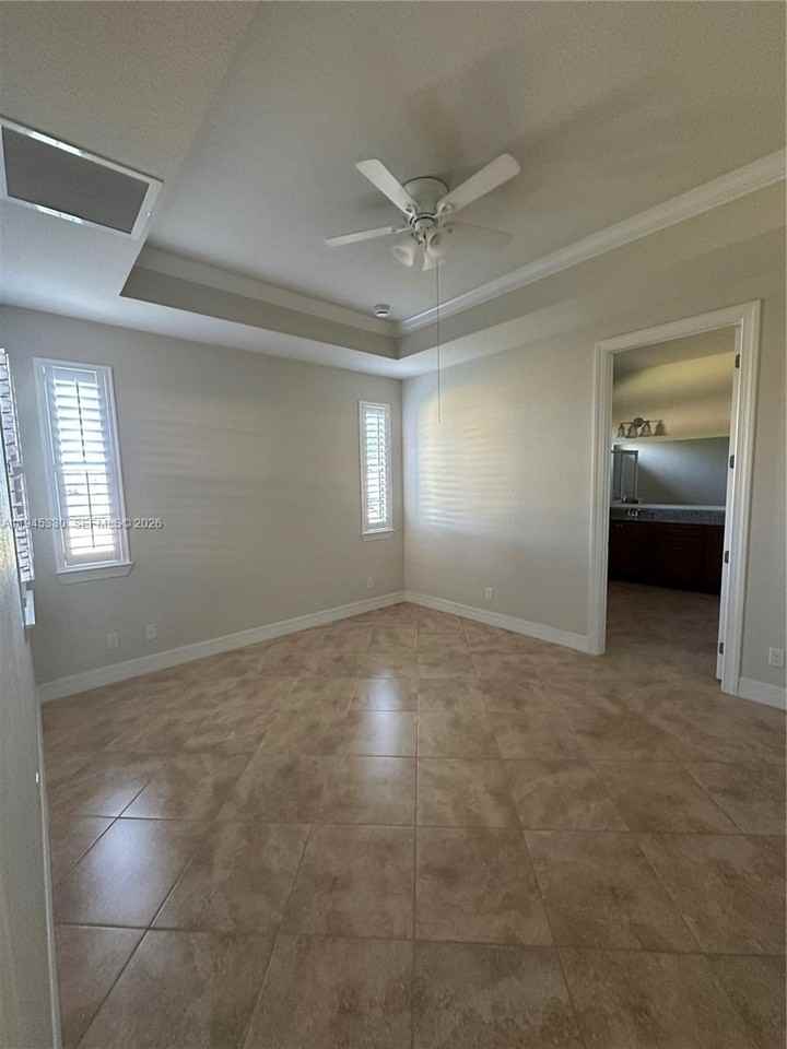 3071 Florence St - Photo 5 of 10