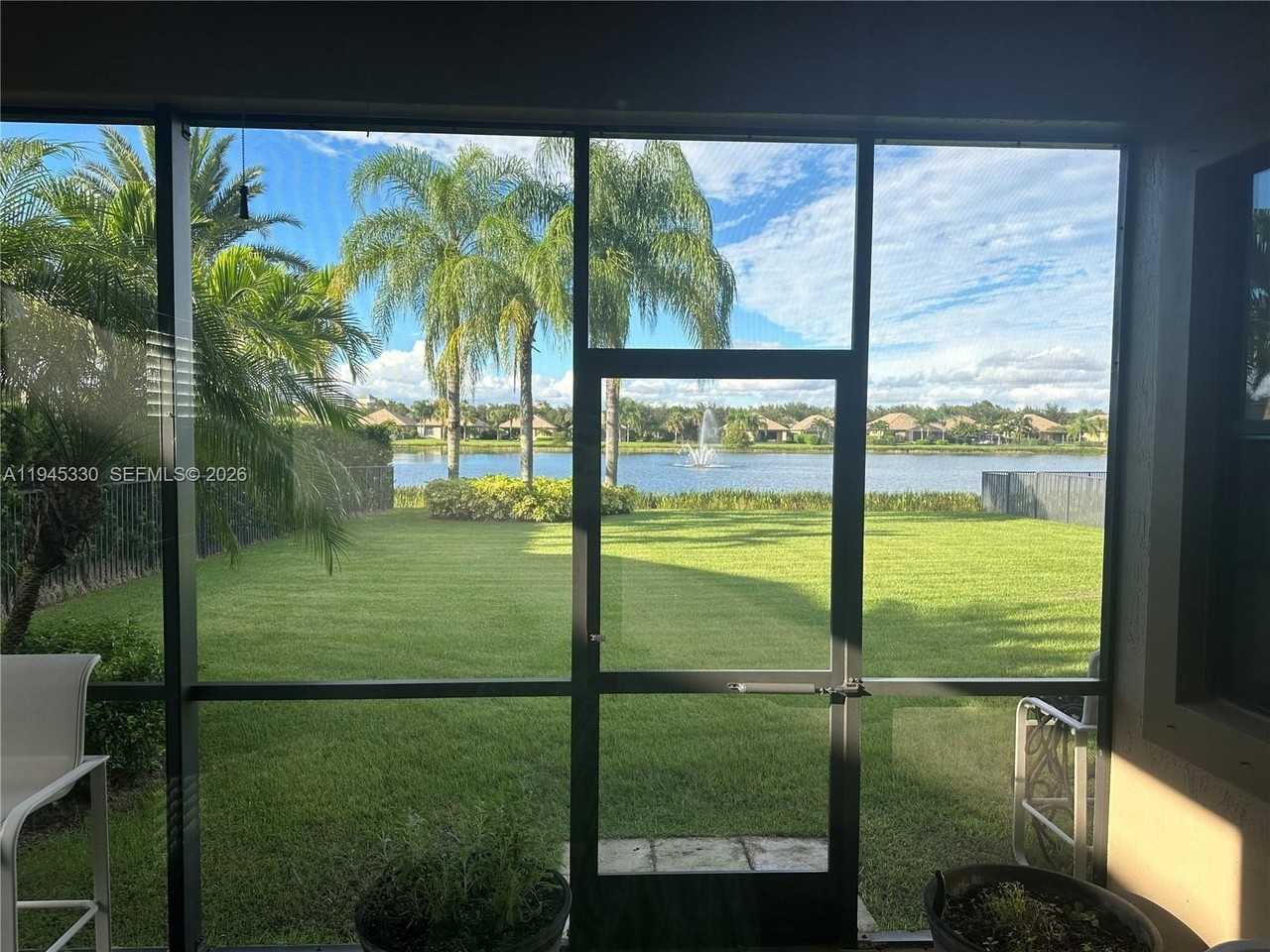 3071 Florence St - Photo 7 of 10