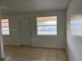 95 Ne 41st St #I141 - Photo 1 of 1