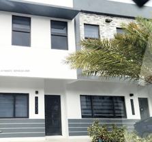 19233 Nw 37th Ave - Photo 1 of 1