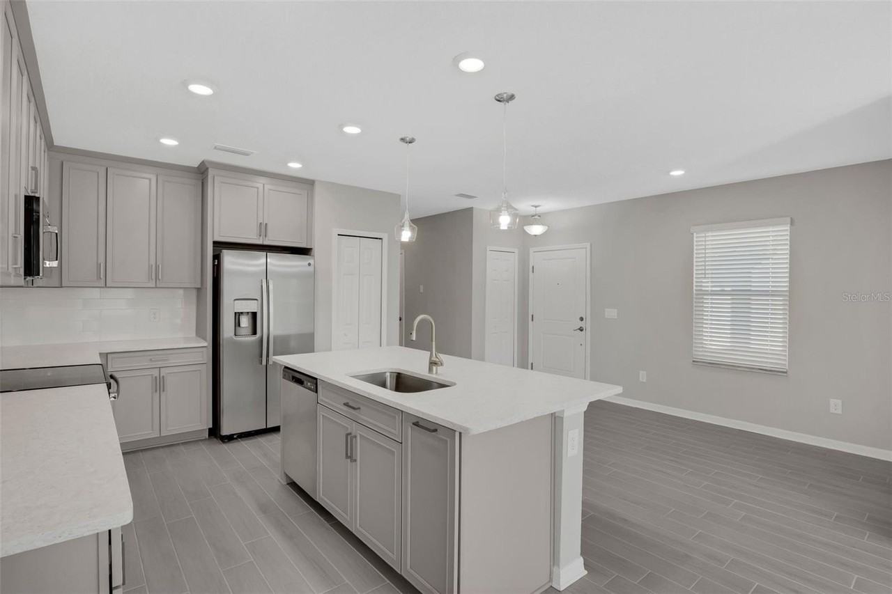 5634 Tripoli Dr - Photo 7 of 36