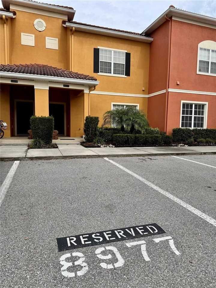 8977 Coco Palm Rd - Photo 2 of 50