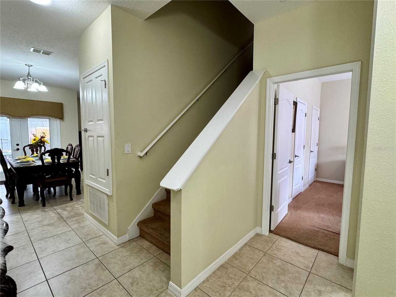 8977 Coco Palm Rd - Photo 5 of 50